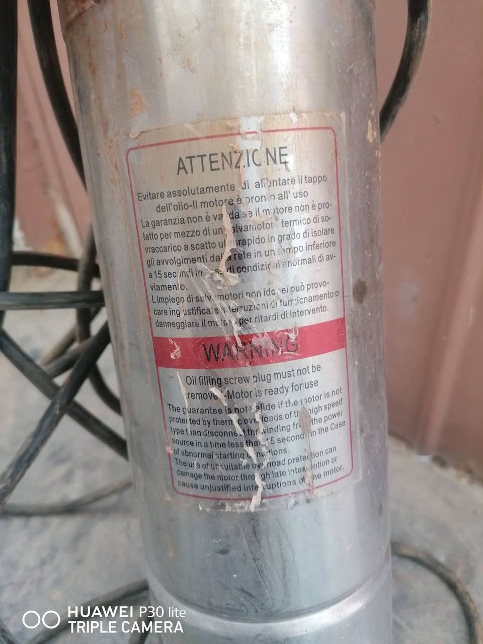 ئەم مزاخەی بیرە بۆ فرۆشتن بێ عەیب بە شەرت تا پەنجا مەتر ئاو هه ڵەدا سلێمانی
***********
