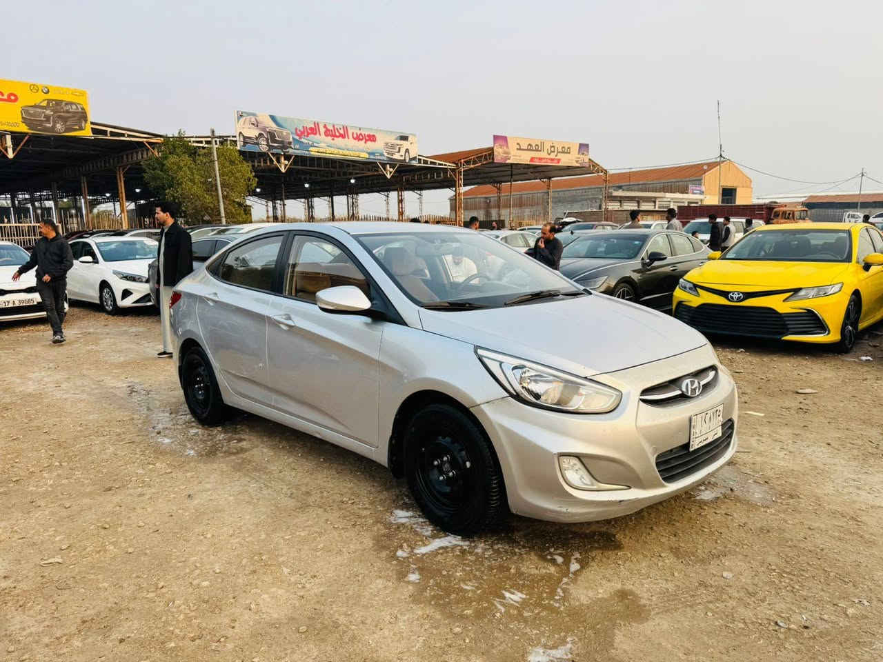 للبيع اكسنت موديل ٢٠١٧

رقم مثنى مداور ثاني يوم

مكينه ما مفتوحه و كير حداديه تبريد تخم تاير

ماشيه ٨٤ حقيقي بيها رش قطعتين بدون ضرر عابر مكفوله من الفتح و التبديل السعر ٨٨ وبيها مجال بسيط *********** مكانها بالسماوه معرض اثير مجيد الجياشي
