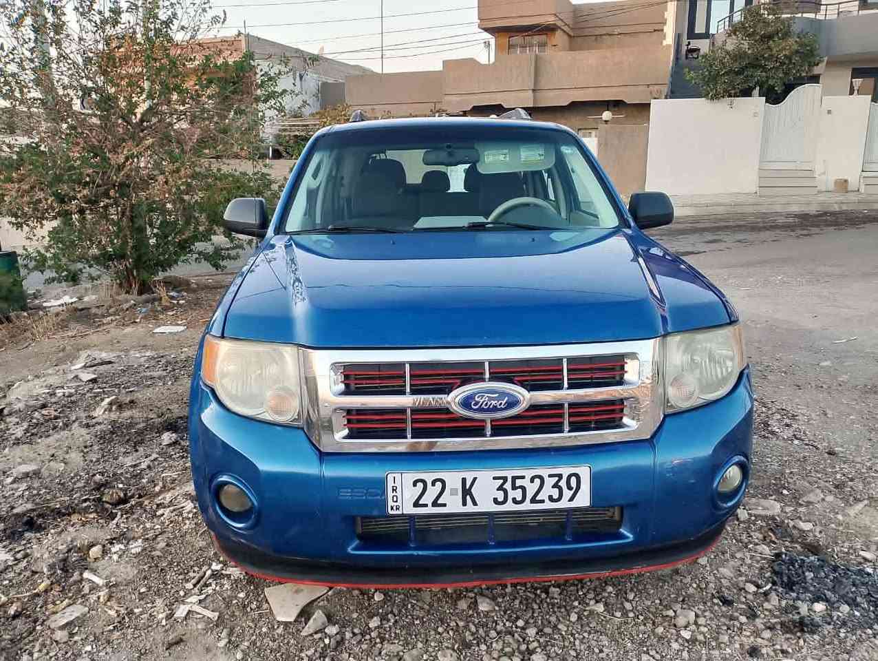 فورت أسكيب موديل  ٢٠١٢ سنوية جديدة السيارة على البلاد مابية اي قعة تبديل تحويل ثاني يوم تبريد ماتخلي علية ربع جاهزة مكينة ٢٥٠٠ اقتصادية بالصرف البانزين  تلفون  *********** السعر  ٩٥ واليأخذة شايف ألف خير
