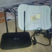 شبكة انترنيت للبيع استعمال قليل نظافه 100ب100السعر 70الف وبيها مجال 07...