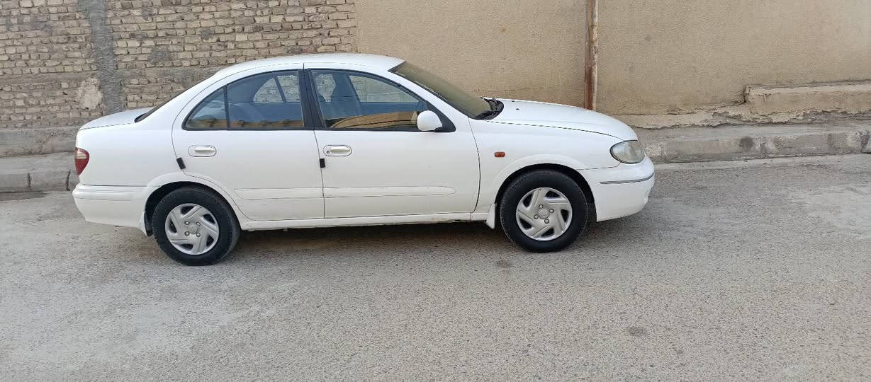 السلام عليكم نيسان سني 2001صدامي مكينه جديد تخم تاير جديد صدر جديد تبريد شغال بس طك الراديتر تحويل مباشر مشروع وطني رقم انكليزي باسمي السياره السعر 75وبيه مجال بسيط 
ه‍***********
