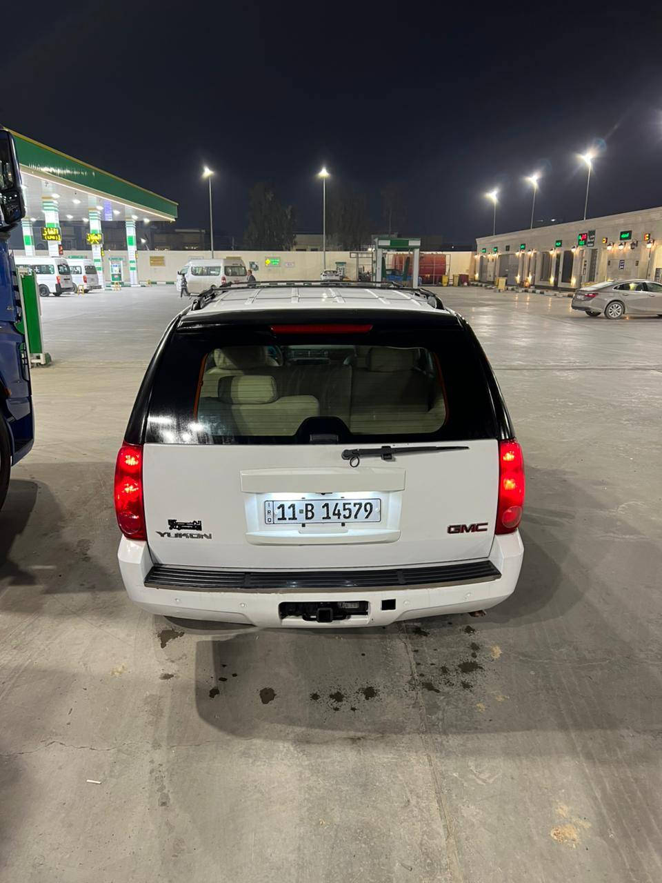 السلام عليكم
جمسي 2009 للبيع 
كشنات متصل 
سياره بدون حادث 
رقم النكليزي الجديد  
مكينه 5300 كير 1000 منضومة غاز خزان 80
السعر 185 
الاستفسار اكثر اتصل على رقم غير متواجد على نت
مكان سياره بغداد
***********
***********
