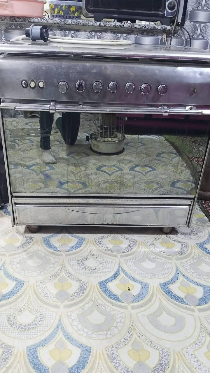 السلام عليكم للبيع السعر خاص الرقم واساب بس ***********
