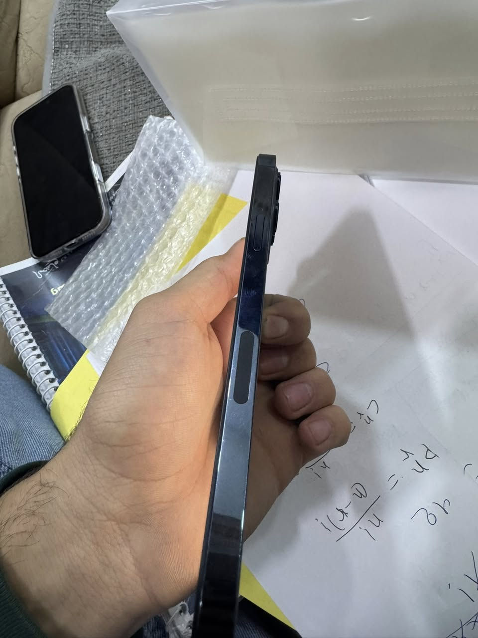 ايفون 12بروماكس ب 325 ذاكره256 مبدل شاشه فيس ايدي متوقف فقط نظيف جهاز عنوان نجف ***********
