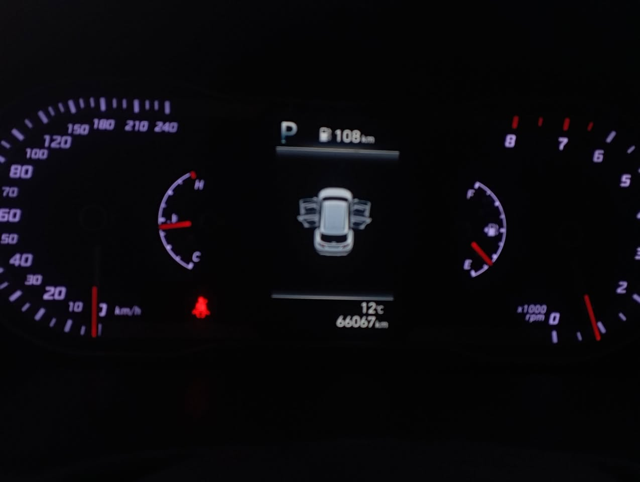 سلام عليكم
توسان مديل 2022

للبيع 

سياره جديده 

ماشيه 60الف 

تخم تاير  

باتري جديد 

رقم صاحب سياره ***********
