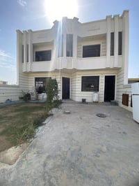 بيت طابقين كما موضح بل صور في جسر ديالى منطقه التويثه سند (طابو ملك صر...