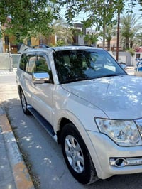 باجيرو موديل 2015 حبتور محرك 6 سلندر 3500 كير محرك علي وضع الشركة سيار...