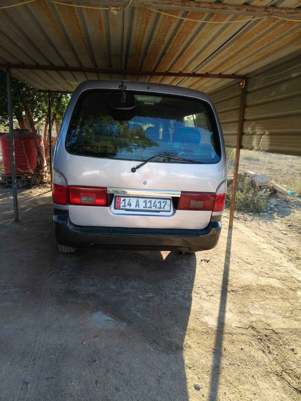 السلام عليكم منغولي للبيع 2006 السيارة جاهزة محرك كير اكسل حدادة تخم تاير السيارة تعمير جديد رقم انكليزي بسمي ب 100 وبيها مجال بسيط مكاني بصرة ابو الخصيب *********** مكلف بالنشر
