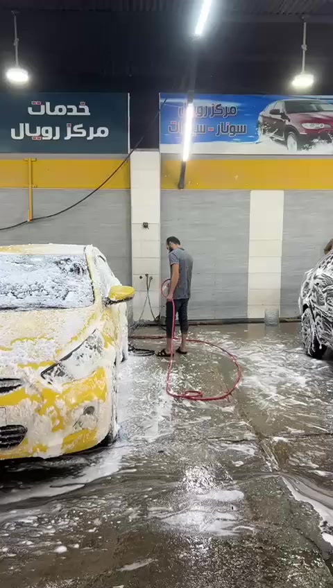 اكسن مديل 2014 امضلع محرك كير عل فحص قطعتين تبديل وبيها بين البابين من جهت السايق معجول مال طخه كابون بانزين بيها مكان الشمسيات او بل موصل هم اتواجد سعر 87وبيها مجال رقم ***********
