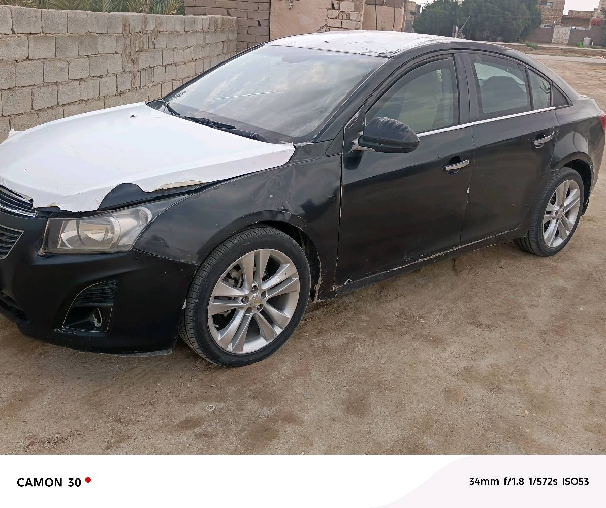 سياره كروز موديل 11 جاهزه كير مكينه حداديه كهربائيات كلهه شغاله شاشه تاب محور كورله رقم صدامي مكان سياره ناصريه مركز