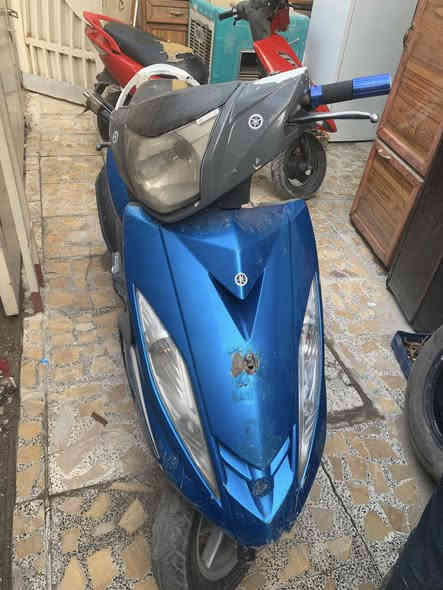 سلام عليكم دراجة جيتي آر للبيع خير من الله محرك مفتوح كاملة دراجة نقص ترايش الباقي كامل قبق كلج موجود كهربائيات عداد كلة شغالي ناعمة سلعة معدل صاروخ دراجة يرادلهة فايبرات مال كلج امامي نكرة سلف بي وكت سعر دراجة 600  و بيهة مجالً لطيبين مراوس عادي مكاني بغداد المين لثانية الرامل ***********
