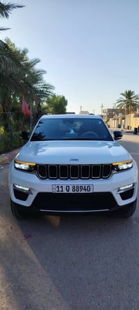 جراند شيروكي • ٢٠٢٤ • بلج إن هايبرد