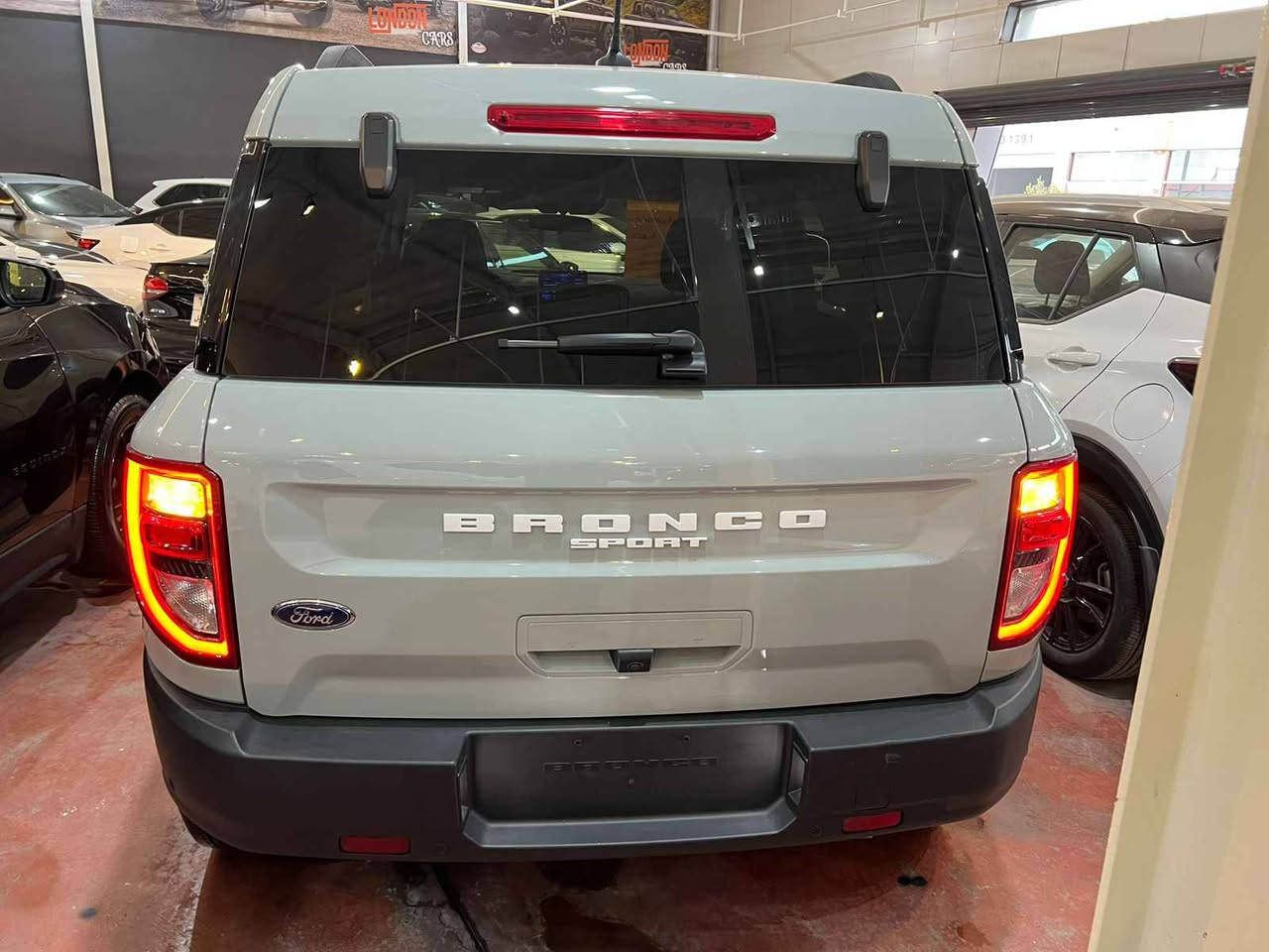 فورد برونكو موديل ٢٠٢٤
رةنگي چيمةنتويي جةمةلةغي سةياق و پةلةيةك لةبونيت بوياغة ➯
4000 mil  ڕۆیشتن
فول مواصفات بانوراما دةبل اكسل
بةصمة رادار
ژمارةكاتي ٣مانگي لةكةلة كاتي نةشكاوة
نمونة لةجواني وخاوێنی💯
*********** واتساپ
شوێن ڕانیە رانية, السليمانية
