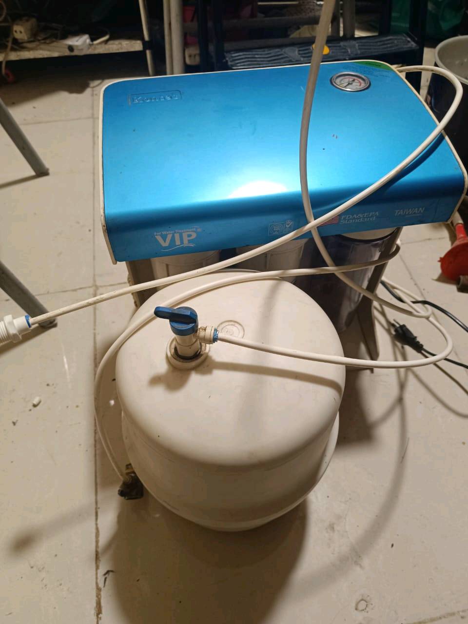 فلتر ماء تايلندي اصلي مستعمل قليل مشتري ب١٥٠ حولت لشقة واريد ابيعه ب ٥٠ الف