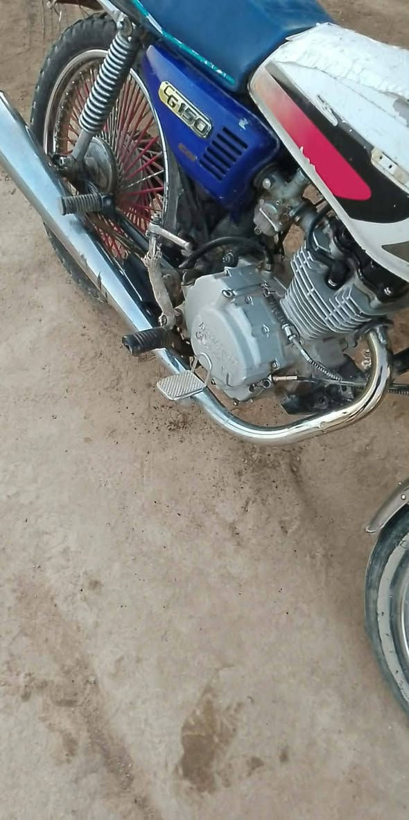 تايكر أربعه كير للبيع محرك لاصرف ولابخار شرط كهربائيات شغاله السعر 250 وبي مجال قليل للاتصال *********** #ملاحظة خاص مجاوب #مكلف بالنشر
