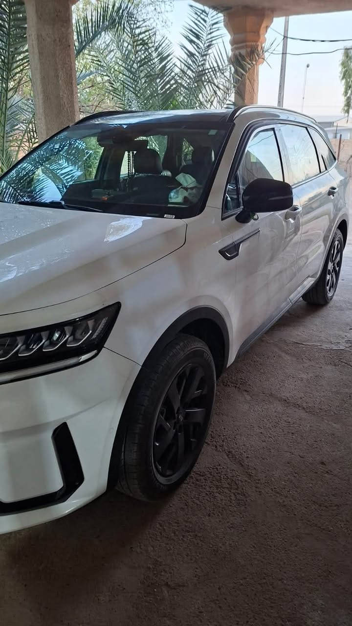 سلام عليكم سورنتو 21 أمريكي بني راما فور ويل مكينه 2500 5 وضعيات قياده تحكمات استيران قياده تحويل مباشر المكان بغداد رقم ‭***********‬
