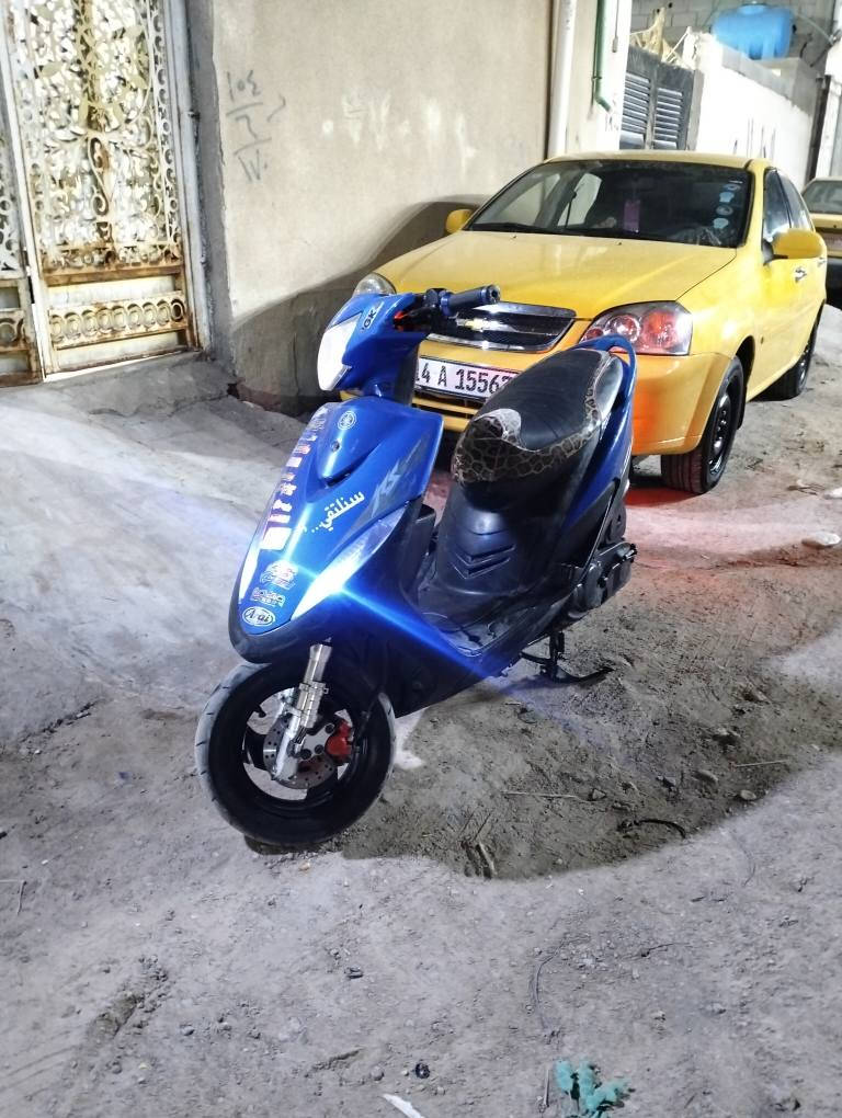 للبيع ماكس عدله 120مفتوحه بوشه 49 مكفوله من التنقيص والتبخير شلعه ومعدل تخبل.
كهربائيات كلها شغاله لايت عالي ناصي سكنات اشاير يمنى يسرى اصطاب سكن خلفي حساسات بريك عينه سلف.
بيها صدر رياضي
يدات رياضي 
كزوز رياضي
سلف رياضي 
كشن مال اربعه 
قطرة دهن 
اشاير اربعة
سعرها 700 وبيها مجال مكاني ابو الخصيب
*********** البصرة, العراق
