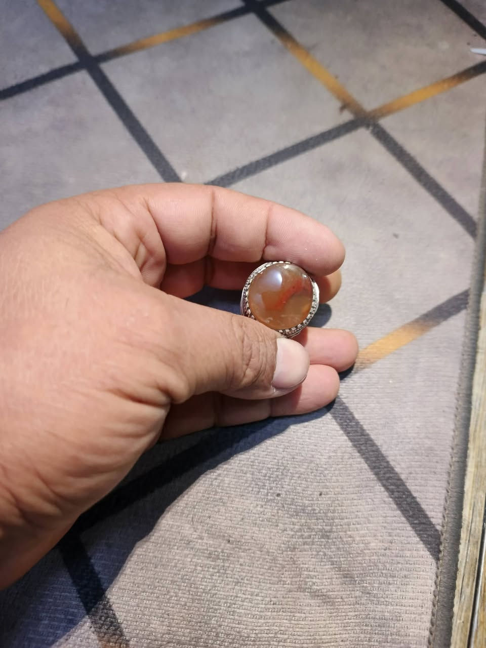 خاتم يماني قديم حجره وصياغة ثقيله للبيع


**إذا كنت صاحب هذا الإعلان وتريد حذفه لأي سبب، رجاءا أرسل رسالة إلى الدعم الفني**