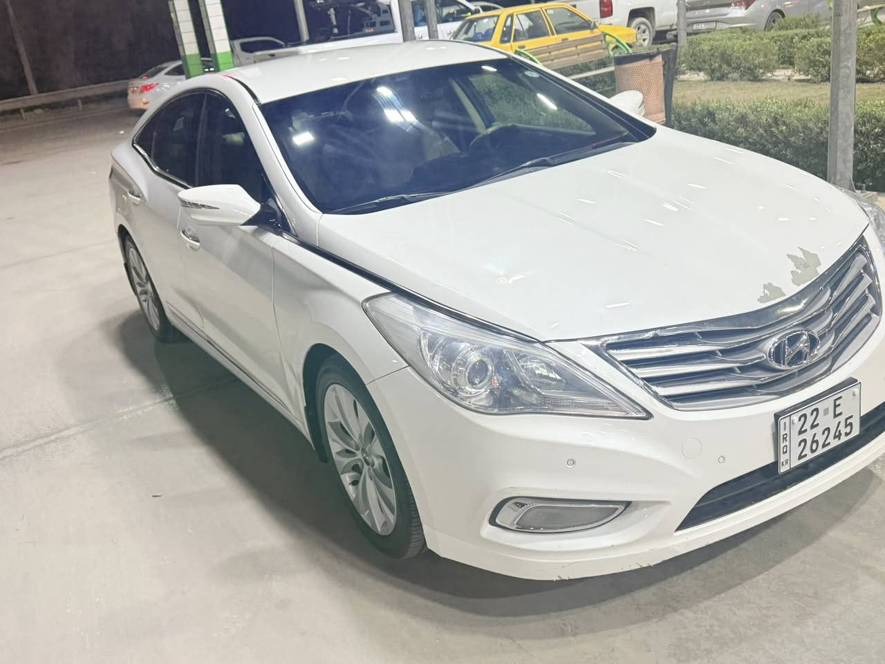 هونداي ازيرا 2012
خليجي بدون قطرة صبغ 
رقم اربيل الجديد هزة وسنوية جديدة
بأسمي وتحويل مباشر
مواصفات عادية
6سلندر 
سعرها 128$
للاتصال 
***********
