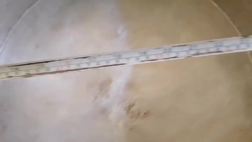 ٣ قزانات الواحد ياخذ جيسين تمن


**إذا كنت صاحب هذا الإعلان وتريد حذفه لأي سبب، رجاءا أرسل رسالة إلى الدعم الفني**