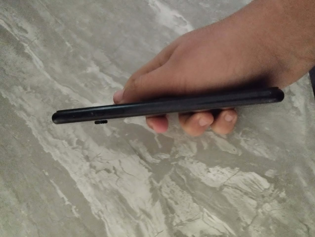 سلام عليكم xr للبيع ذاكره 128 بلادي لجهاز مامفتوح
نضافته 75 بل ميه ودكمه لتعلي طابه جوه فقط ولباقي كله شرط وشغال كامرات وفيس ايدي نهايته 140 مكاني كركوك حي العسكري  ***********
