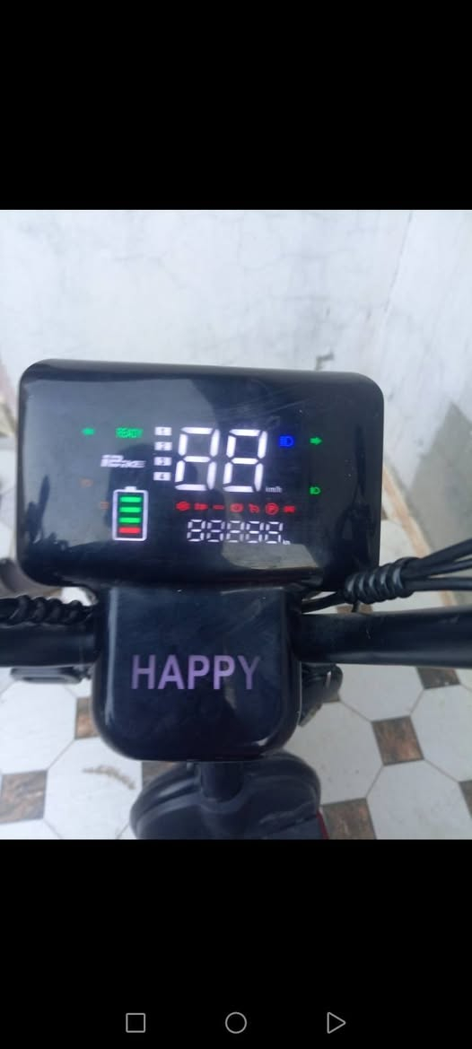 سلام عليكم بايسكل شحن بطاري جديد ماديل 2025حجم 14سعر 275بي مجال مكان طوز خورماتو رقم ***********
