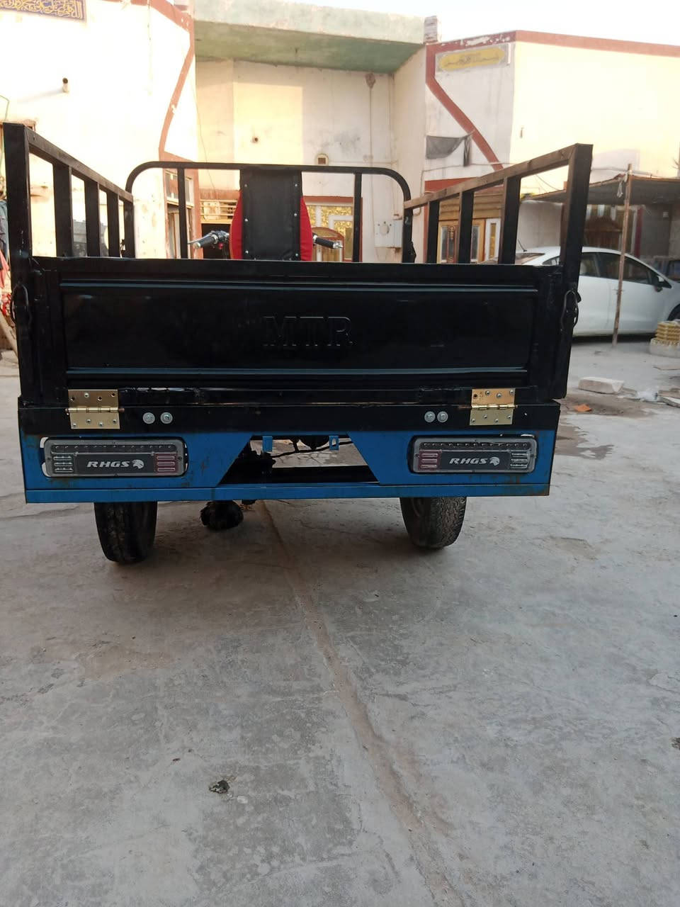 كلك للبيع م 6 جاهز ماعيزه برغي سعر 900 وبيه مجال مكاني نجف ابو صخير ***********
