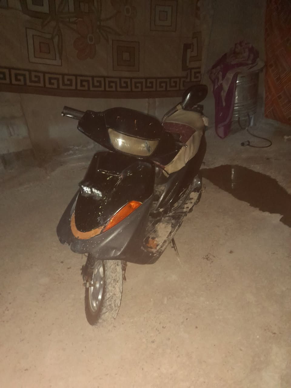 سلام عليكم عندي دراجة فراشة 140 كاملة بس كابريتر نقص طافية المكان الحميدية قرب الطاقة الكهرباء السعر 100 قفل قفل


**إذا كنت صاحب هذا الإعلان وتريد حذفه لأي سبب، رجاءا أرسل رسالة إلى الدعم الفني**