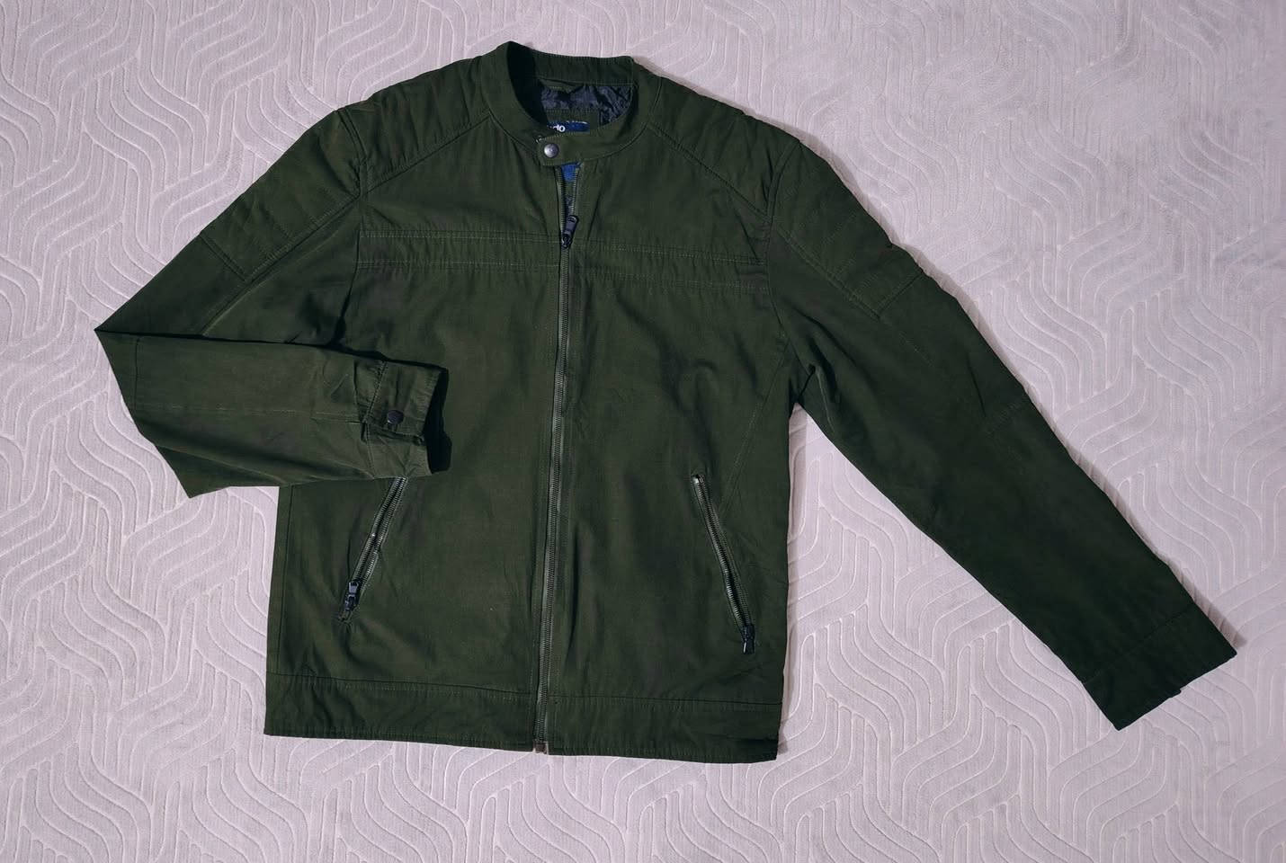 12 الف فقط 🔥🧥❄️
تلبس وزن من 75 الى 90
للحجز مراسلة الصفحة او الاتصال 
***********
