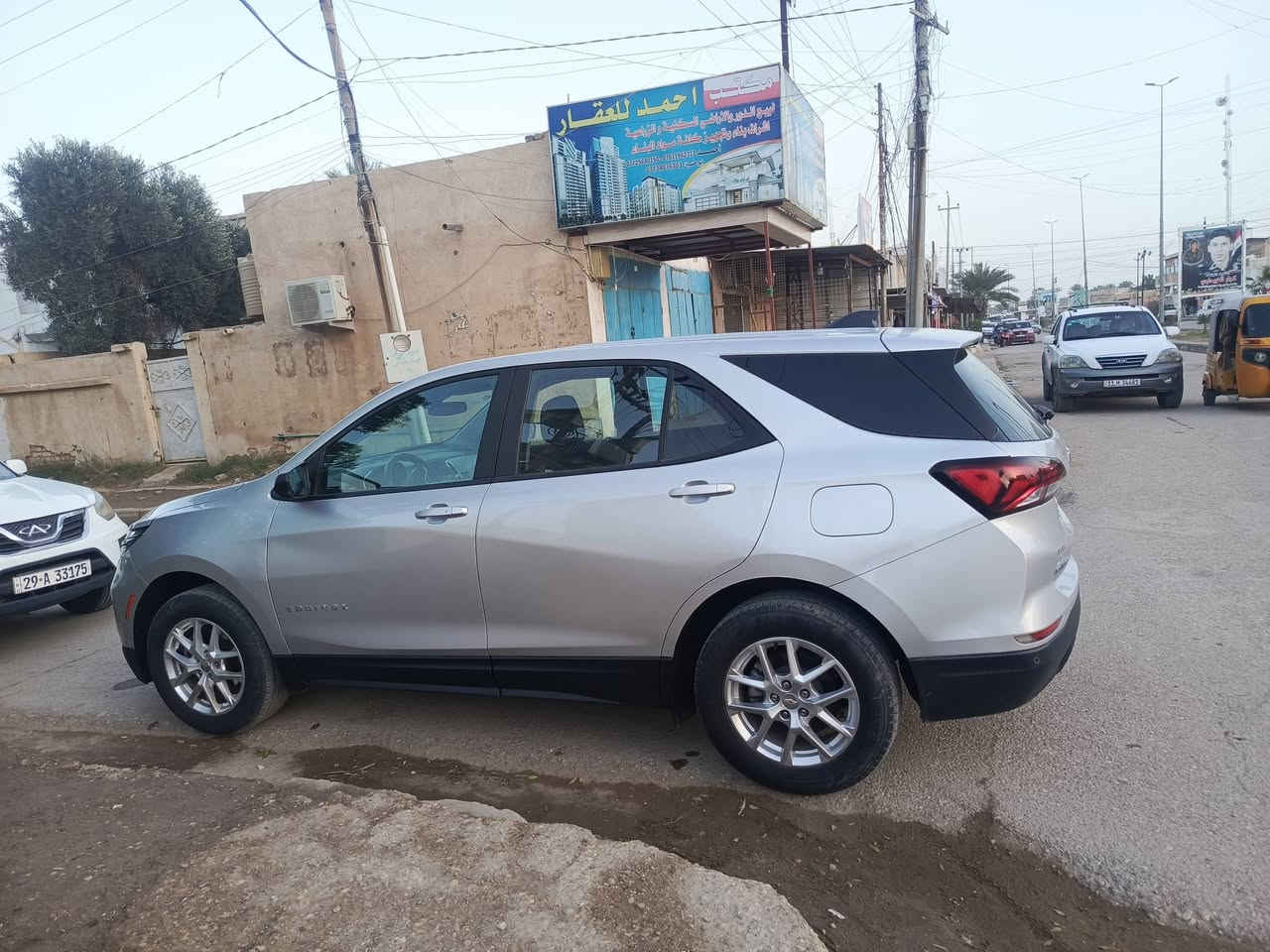 كوينكس موديل 22 رقم أربيل دولي وكالة أو تحويل
بيها بنيد مصبوغ فقط 
مواصفات lt
السياره جاهزة للأخير بدون نقوصات وشرط الفحص 
السعر 149 
مكان السيارة واسط الكوت 
***********
