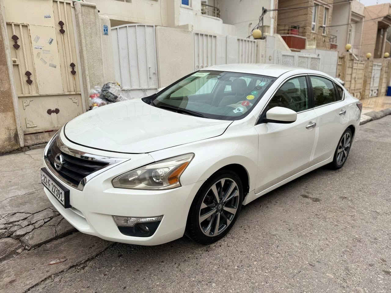 سلام عليكم نسان اليتمة ٢٠١٤ خليجي سياره جديد ما متعوبه بس بيه ضرر خفيف بل بجم بدون ايرباك بيه صبغ ٣ قطع بونيد وجامرلغين  *********** ولسعر ١١٥ وبيه مجال غليل خناقين, ديالى
