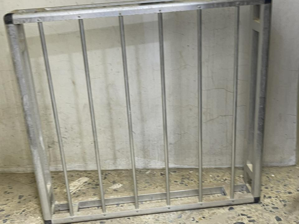 سبايا للبيع السعر ٨٠
***********
