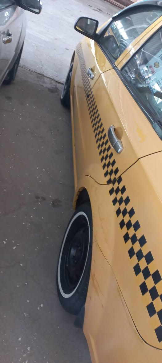 افيو خليجي رقم نجف سنويه جديدة بيه جاملغ امامي وباب جاهزه من كلشي مكينه مفتوح كير عادي موديل 2010 سعره 54 وبيه مجال قليل ***********
