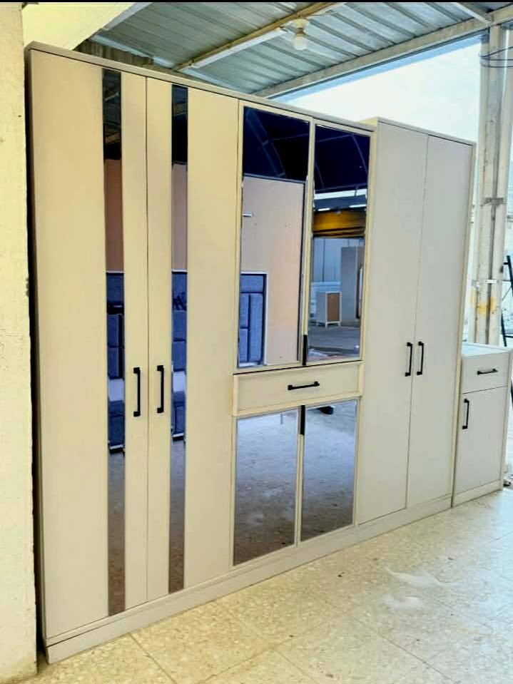 ✨ غرفة تركي 🇹🇷 اصلي صبغ حراري 9 قطع
نظام أبواب  موديل حديث 
سرير مخزن عملي
 ضهر بلوك
 قماش وتر بروف أصلي
✨ نظافة 90/💯
السعر  / ٩٠٠ عرض خاص 
شد ونقل مجاني داخل بغداد
 توصيل للمحافظات بأسعار رمزية


**إذا كنت صاحب هذا الإعلان وتريد حذفه لأي سبب، رجاءا أرسل رسالة إلى الدعم الفني**