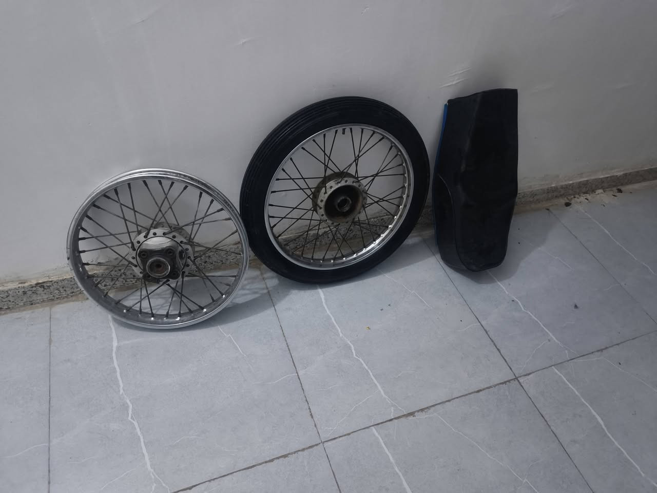 للبيع نضيفات كلش كلهن ب ٦٠ قفل شراي يجي خاص ما بيهن أي شي


**إذا كنت صاحب هذا الإعلان وتريد حذفه لأي سبب، رجاءا أرسل رسالة إلى الدعم الفني**