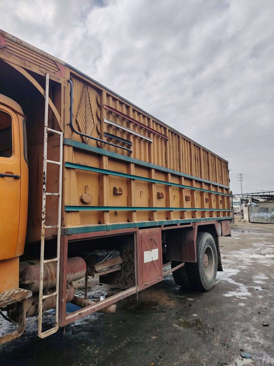 البيع بدي تك قجمه جديده مكان بغداد جرف الاستفسار الاتصال على الرقم *********** ***********
