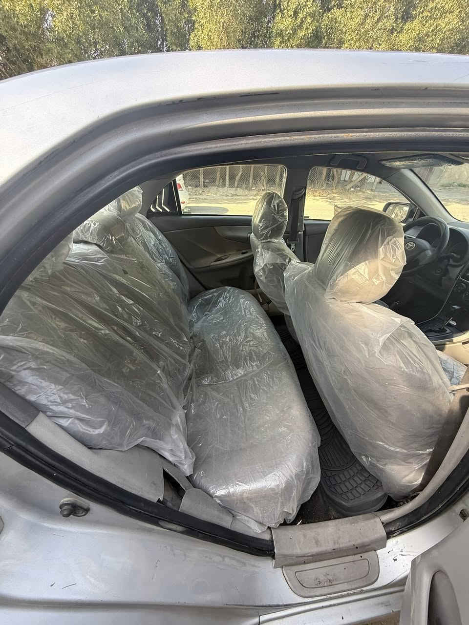 سلام عليكم كورلا 2009
اسياره ميكنه 

وكير 

وصدر جدد  

سونار مالتها موجود اسياره معروضه 90 وبيها مجال 

*********** شراي خبرني
