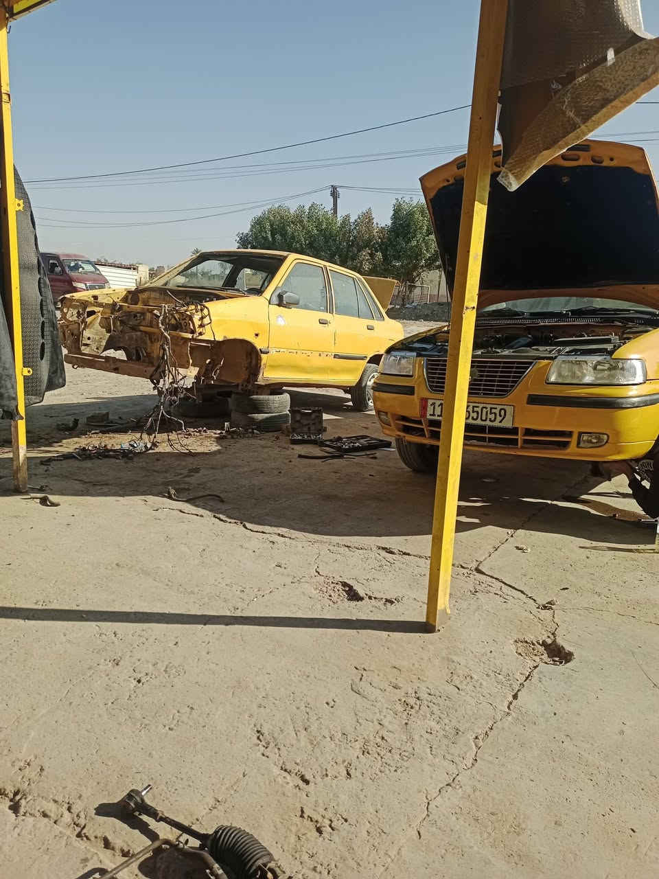 السلام عليكم ورحمه الله وبركاته
تفصيخ راسم أبو محمد إيشي تحتاج موجود 
كير سايبه مكفول سعر 200الف
مشط مكفول 60الف
العنوان بغداد أبو غريب الزيتون 
***********
