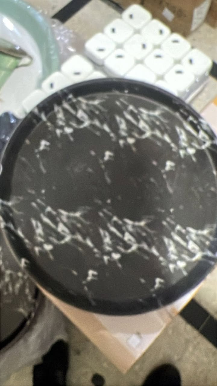 كل عام وأنتم بخير... تقبل الله طاعاتكم متابعينا الكرام 
نود اعلامكم اننا متواجدون غدا في الركن الإيطالي من الساعة 12 ظهرا وحتى 6 مساءا لتلبية طلباتكم  بمناسبة #عيد _الأم  
وكل عام وأمهاتنا جميعا بألف خير
يتواجد تشكيلة صواني جديدة عملية تناسب الإستعمال اليومي


**إذا كنت صاحب هذا الإعلان وتريد حذفه لأي سبب، رجاءا أرسل رسالة إلى الدعم الفني**