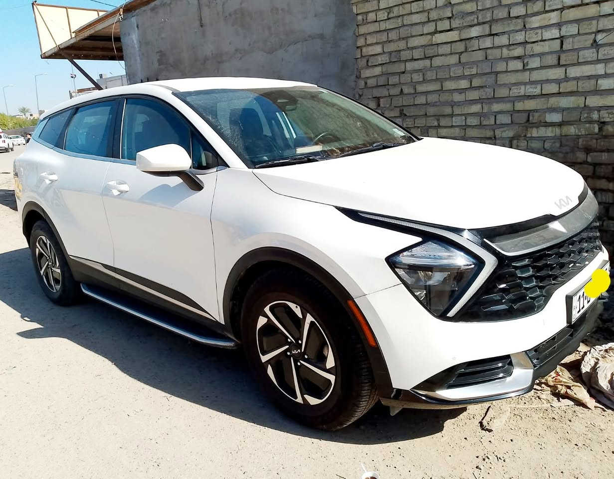 سبورتج موديل 2023 صبغ ربع بنيد فقط والباقي مكفول سيارة هايبرد على وضع الشركة وكلش نضيفة ومال بيت وجناي واحلة من الصور مكاني بغداد حي الشباب ***********
