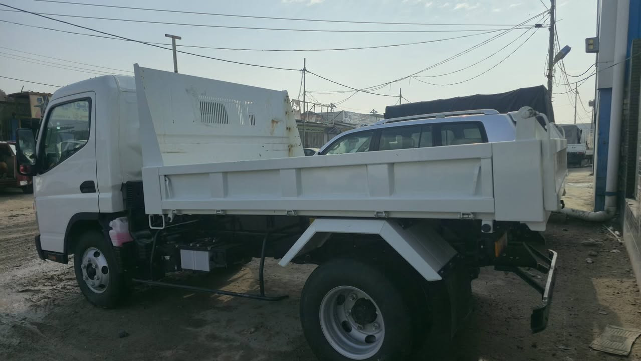 قلاب مسيبوشي موديل 2025 ماشي 1300 رقم قادسيه باسمي مكفول كفاله عامه مكاني معارض الديوانيه مراوس دين حسب الاتفاق السعر ع خاص ***********
