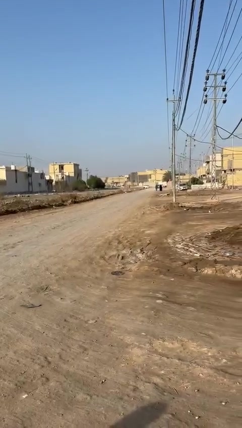 بيت هيكل زراعي طابقين مساحه 175 العنوان خلف مجمع نور الناضر (***********
