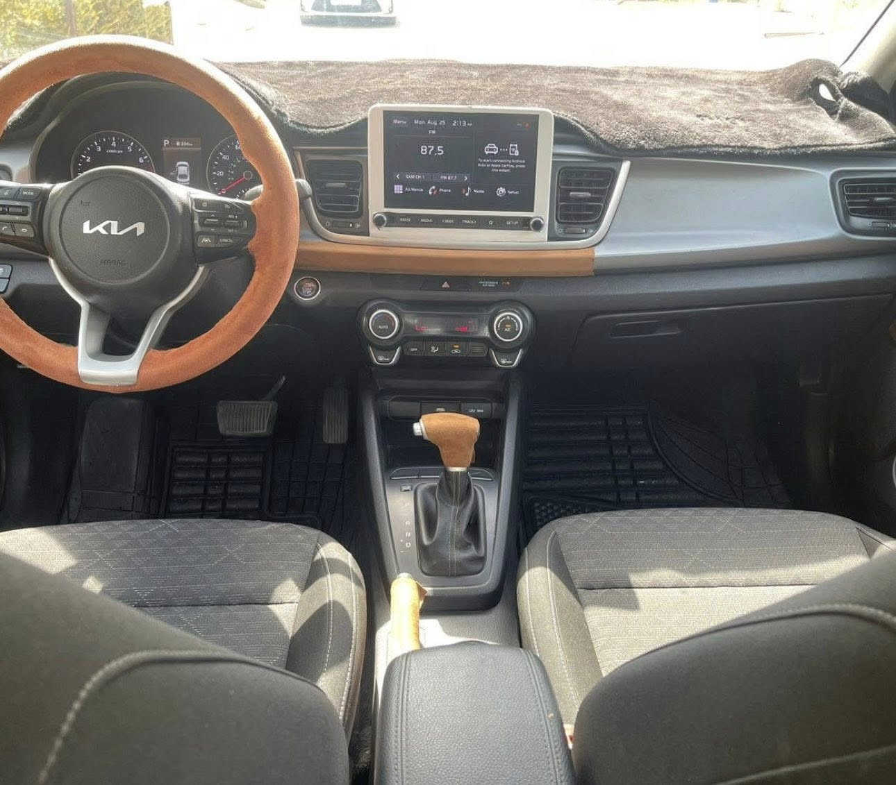 سلام عليكم كيا ريو 2023 سياره باسمي حادثه موضح بلصور سياره فول مواصفات عده الفتحه محرك دوش 1600دبل نوزل
وبيها صبغ بلجاملغ الخلفي اثر طخه خفيفه كلش السعر 117وبيها مجال اتصال ***********
