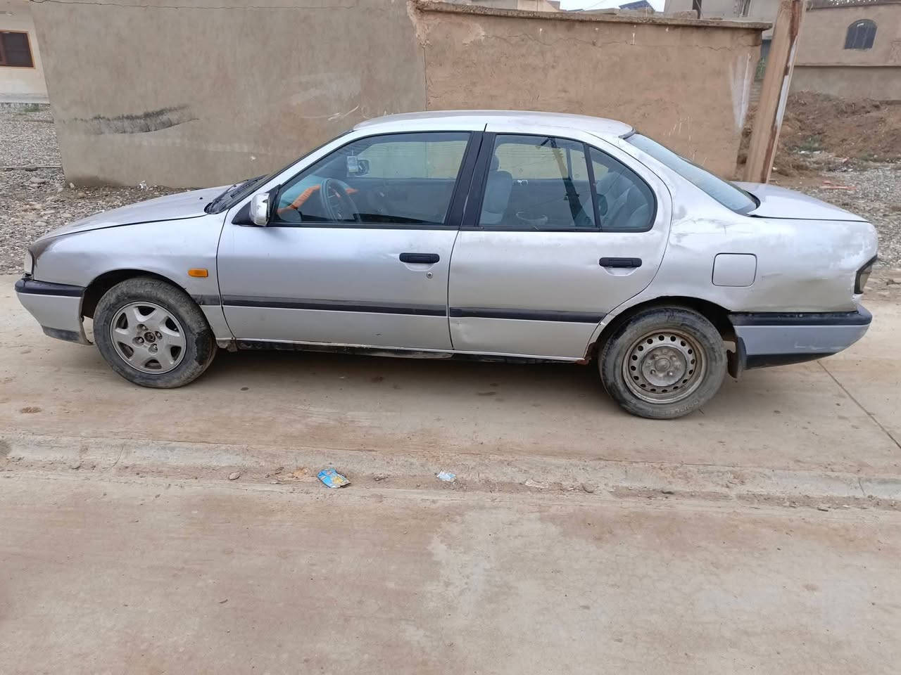 السلام عليكم ورحمة الله وبركاته
سياره نيسان ابرايمره  للبيع 
فحص نينوى
السعر 17 بيه مجال قليل
***********
***********
