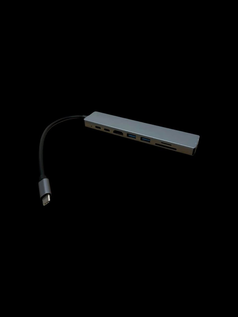 ادابتر USB-C متعدد المنافذ 8 في 1 مع HDMI وLAN
الاستخدامات

8 منافذ في جهاز واحدلتجربة استخدام متكاملة.
منفذHDMI يدعم دقة 4K@30Hzومتوافق مع 1080P و720P.
منفذي USB 3.0لنقل بيانات عالي السرعة.
منفذ USB-C PDيدعم الشحن حتى87W (20V/3A).
منفذ USB-C إضافيلنقل البيانات (حتى 4.5W).
منفذ LAN RJ45بسرعة تصل إلى100/1000 Mbps.
قارئ كروتSD وTFيعملان معًا.
هيكل ألمنيوم متين لتبديد الحرارة وعمر أطول.
متوافق معMacBook، iPad Pro، Windows، Huawei، Samsung، Chromebookوأجهزة USB-C التي تدعم DisplayPort.

💥علق بالسعر ويوصلك مباشرةً 💥


**إذا كنت صاحب هذا الإعلان وتريد حذفه لأي سبب، رجاءا أرسل رسالة إلى الدعم الفني**