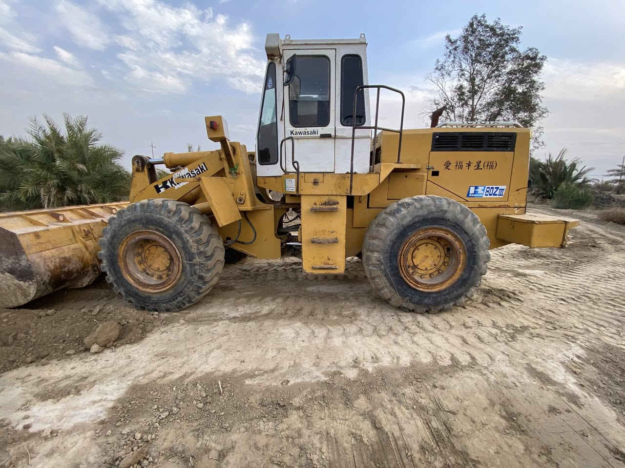 سلام عليكم شفل للبيع داش ثري حجم 80 موديل 92
محرك نيسان 110 جديد كير ممفتوح اكسنات شركه كهربائيات شركه عقل بلادي 
مكينه معايزه برغي رقم قادسيه نكليزي مجدده ل 29
سعر 310 ثلاث شدات وعشره وبيه مجال قليل حك لجيه 
مكان الدوانيه قضاء الحمزه الشرقي ***********
