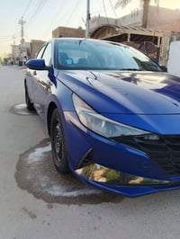 ‏سلام عليكم إ ترى زرقة 23 سيارة مكفولة ما عدا الحادث بأمريكا تحكم ستير...