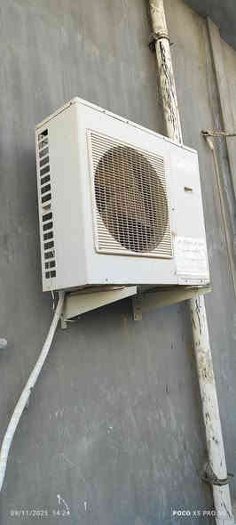 سبلت توسوت 3طن غاز22 سنكل
بوري غاز طول 15متر 
السعر 2,7 وقابل للتفاوض
***********
