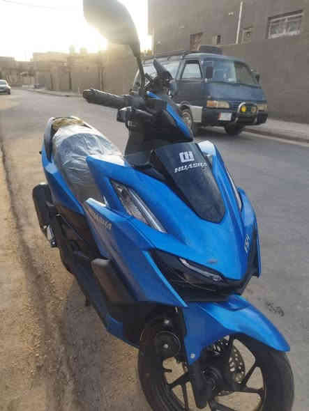 بيع مستعجل 
دراجه CH
تصميم وصناعه شركه هونده 
تجميع صيني مو صناعه  
الون ازرق
عداد الكتروني ازرار تحكم فولتيه وسرعه
بانزين كابريته مو ولفات
هورنات سيدان اصلي 
شاير انه ال ايدي 
بصمه تحكم عن بعد لتشغيل وضد السرقه 
شاحن مو بايل لسلكي مو وايرن ماركه اصليه 
الدراجه زيرو ستوهه طالعه من الوكيل 
بيع مستعجل السعر1550
فقط مكاتبه بدون اوراق الشراي يدلل مو شراي اعبر المنشور لادوخني ودوخك 
مكاني رميثه 
وتساب*********** حمزة
