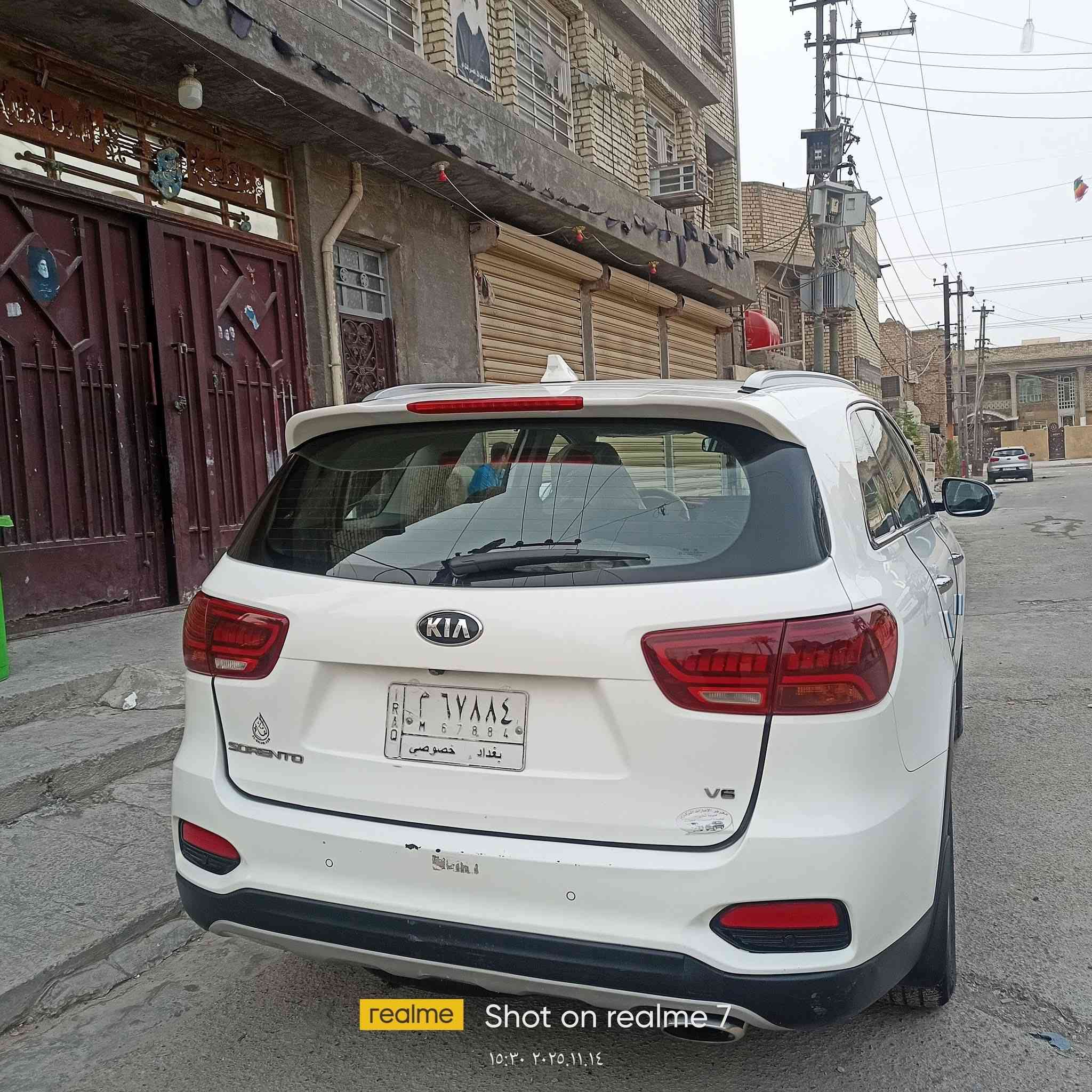 سلام عليكم 

سورنتو موديل2019

( خـليـجـي )  شركه دوليه 

مكفوله من الضربه  كرت صغير بكد إصبع بالباب الخلفي وشخط بالجاملغ الامامي صغير جداً وسنويه بسمنه  بغداد بسمي ارق جديده وهزه جديده وسنويه

مواصفات

2بصمه وبلورامه عدد 2قطعتين 

3باب خلفي كهرباء  

4نضام بريك ابي اس 

5لدات اماميه خلفيه

6لايت زنون

7سبع كامرات محيطيه 360

8اصليه دواره حساس امامي خلفي اصلي

9كشنات كهربائي  2

10قطع تبريد 

11لد امامي بكلايت لد

12شاشه كار بلي اصلي 

13كروس سرعه

14تحكمات ستيرن

15اريل انفكيشن

16سبعه راكب

17ويل كب نيكل

18بصمه تشغيل وابواب 6

 سلندر  م3500  مامفتوح بلادي

19 8كير مامفتوح بلادي   

ترحيب  

20كامره دوارة      

21مري شفط    اشاره بالمري 

22برادات بلاديه 

23شاشه كبيرة 

24فول تحكم استرن 

اربع انظمه قياده  Sport  eco cimfort   smart 

25كشافات ضباب رباعي

26علامة بالدواسه 

السياره جديده  جدا مكفوله من الضربه  ماشيه 62الف 

السعر270 مابيها مجال

مكان السياره بغداد

الشراي يتصل عل الرقم 

***********
